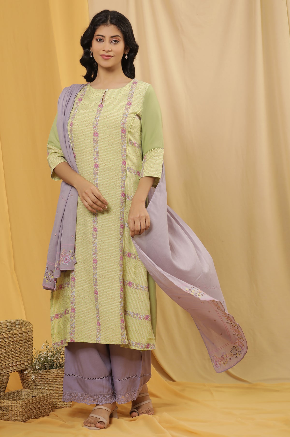 Green Printed Summer Kurta, Parallel Pants And Dupatta Set - XS