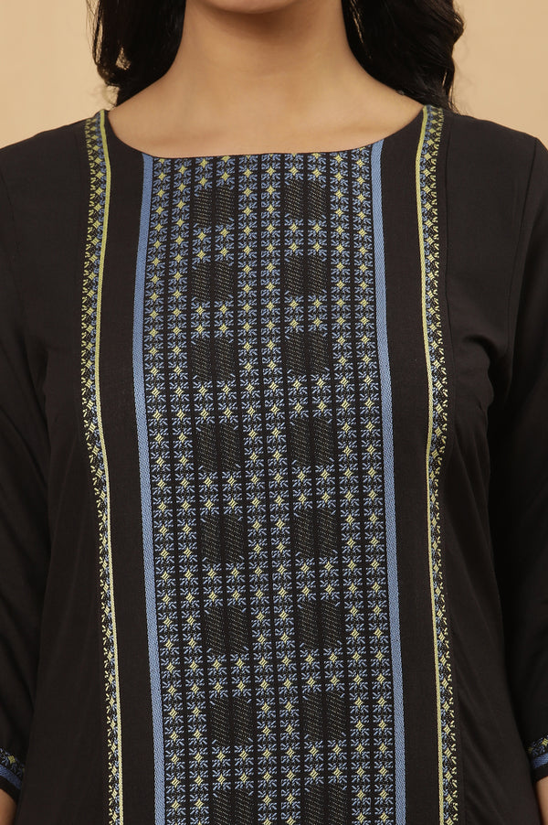 Black Thread Work Kurta And Trousers Set