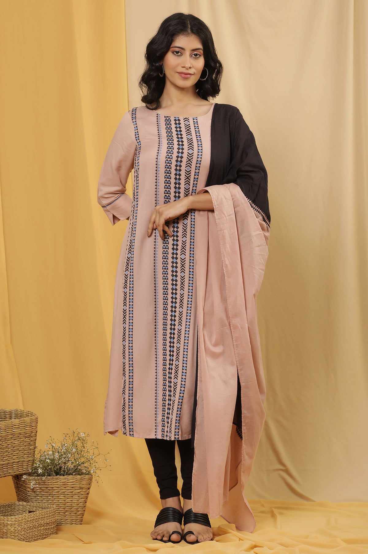 Pink Printed Straight Kurta, Tights And Dupatta Set - XS