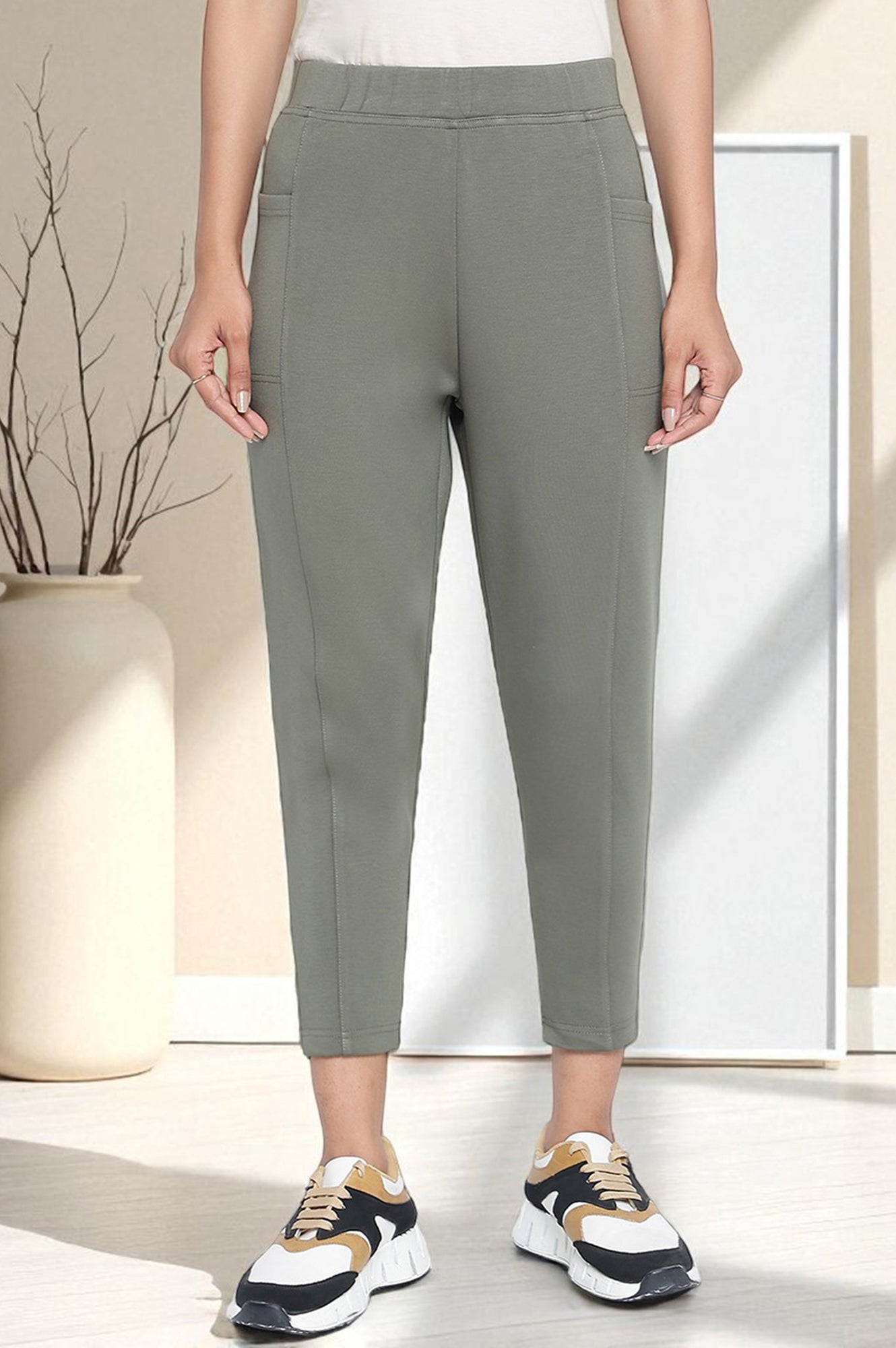 Elleven Women&