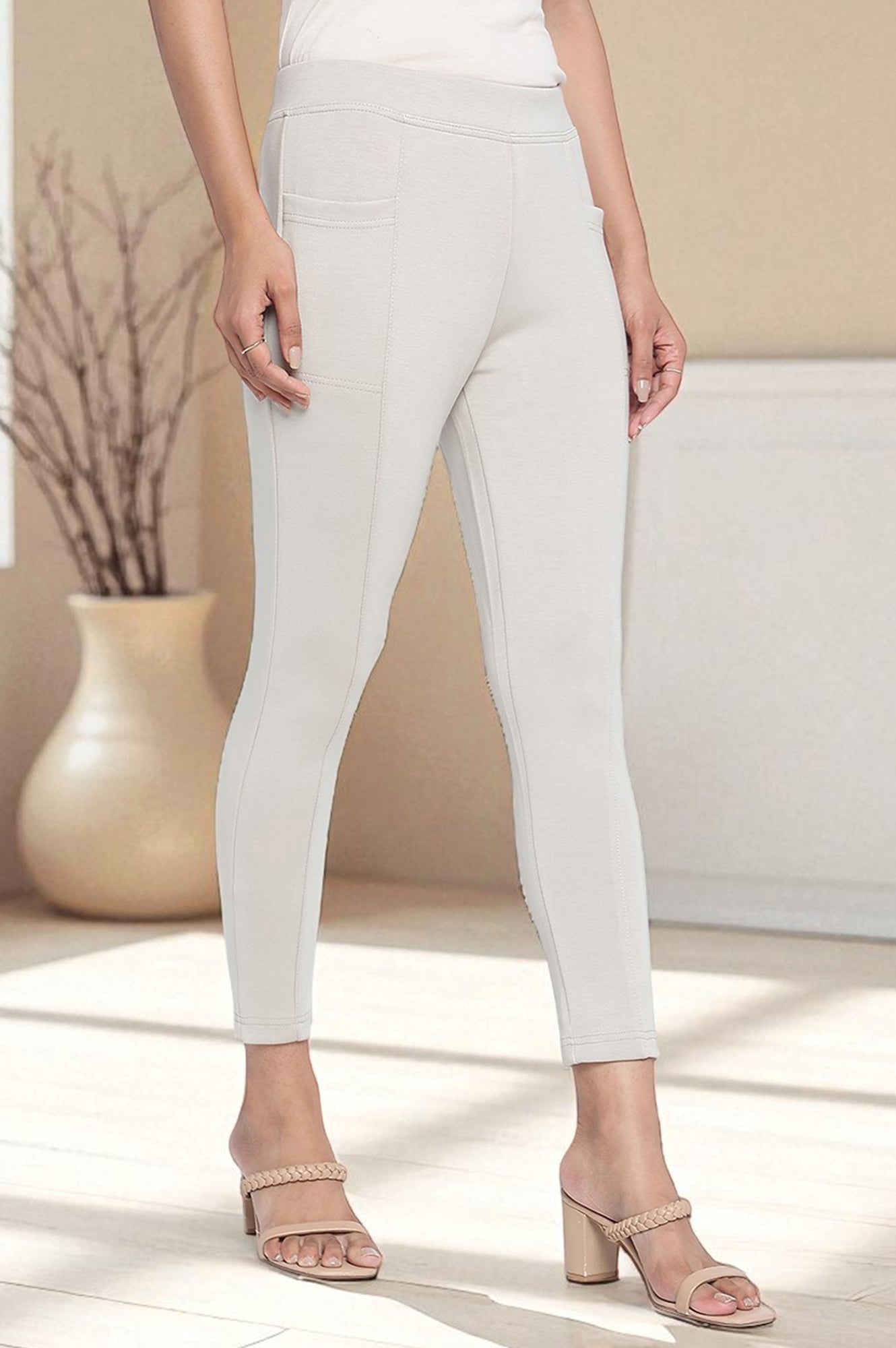 Elleven Women&