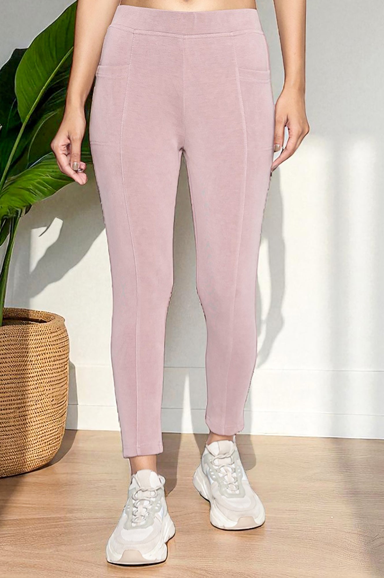 Elleven Women&