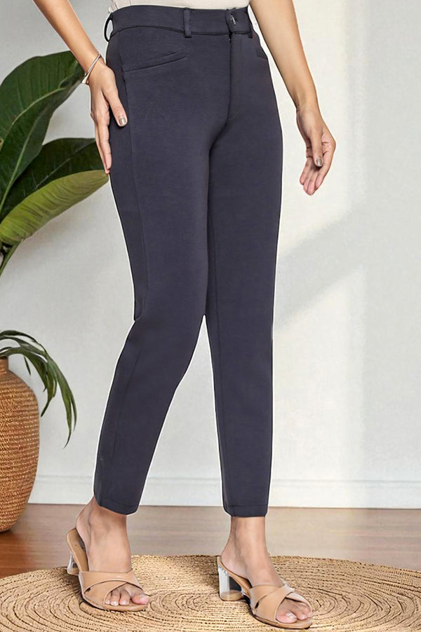 Elleven Women's Black Solid Slim fit Trousers in Ankle Length
