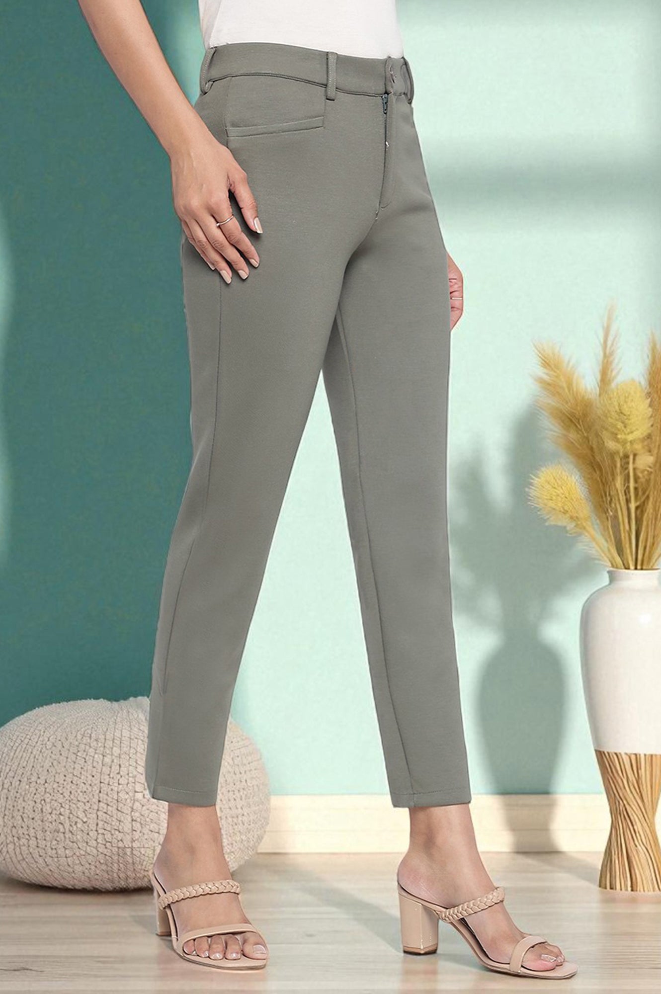 Elleven Women&