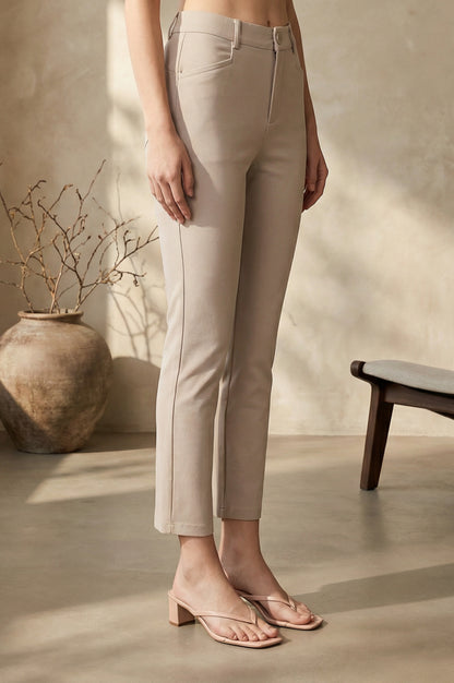 Elleven Women&