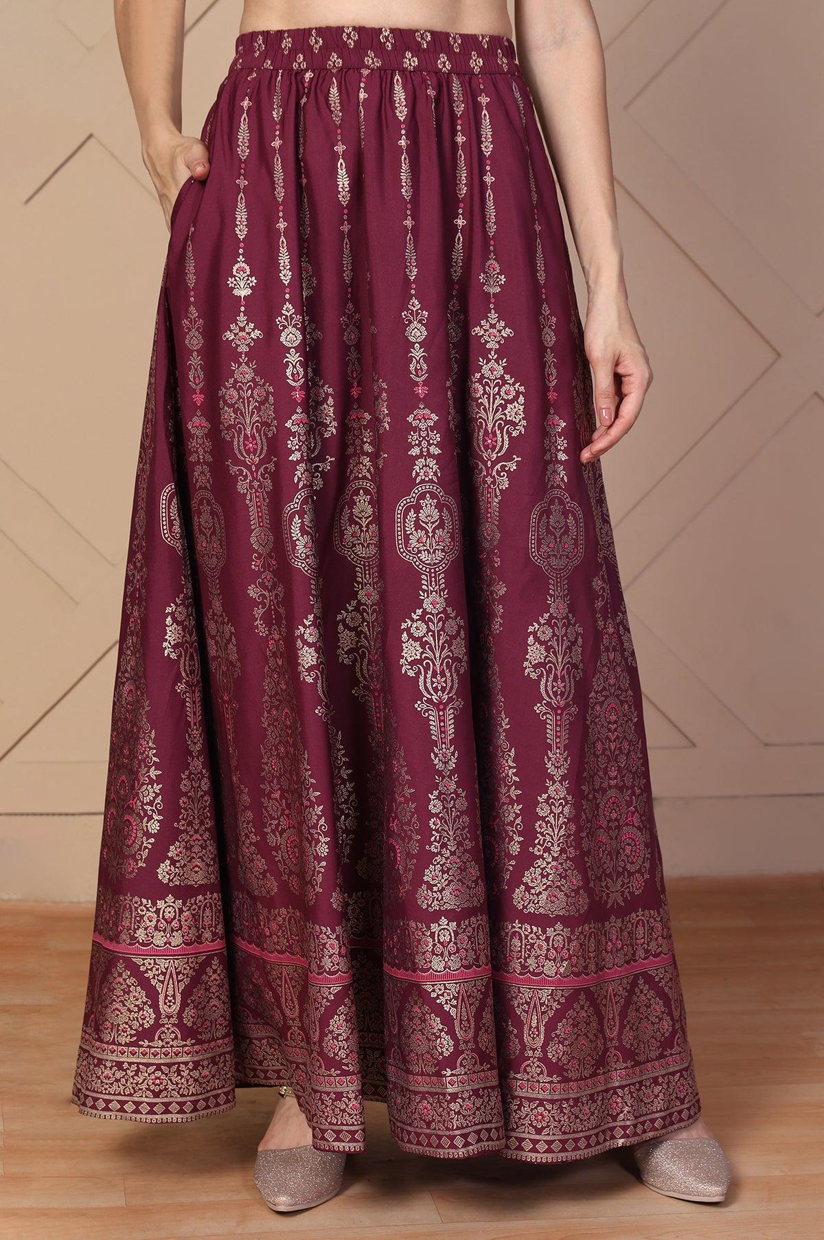 Elleven Women's Maroon Ethnic Printed Flared Skirt - L