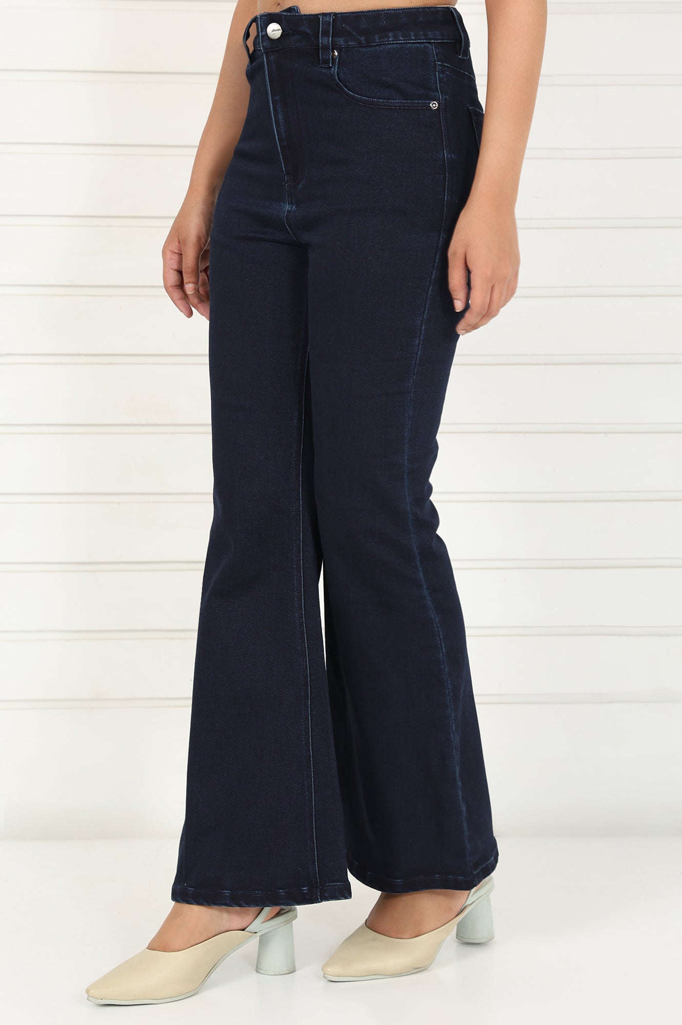 Elleven Women&