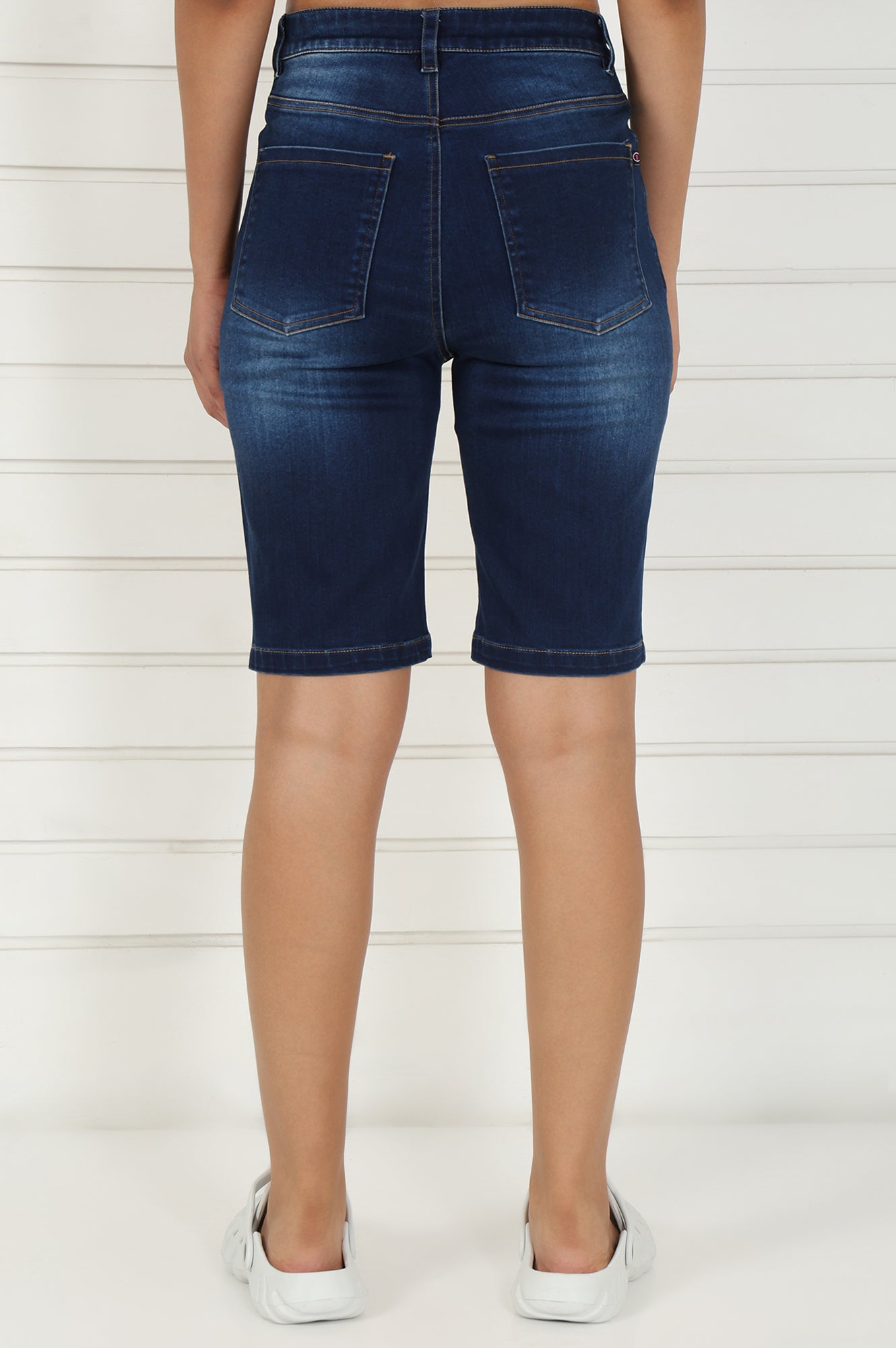 Elleven Women&
