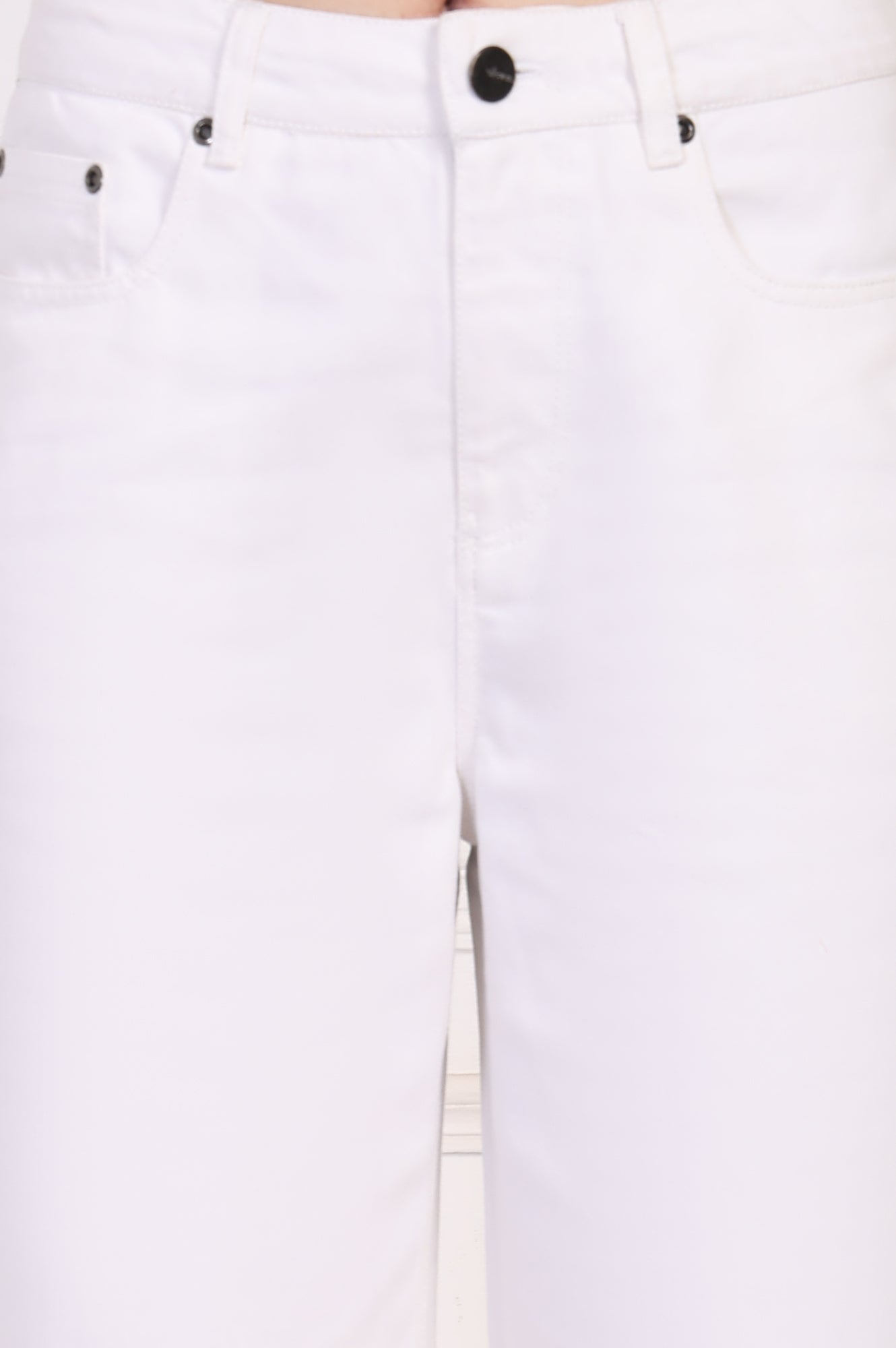 White Solid Flared Cotton Pant