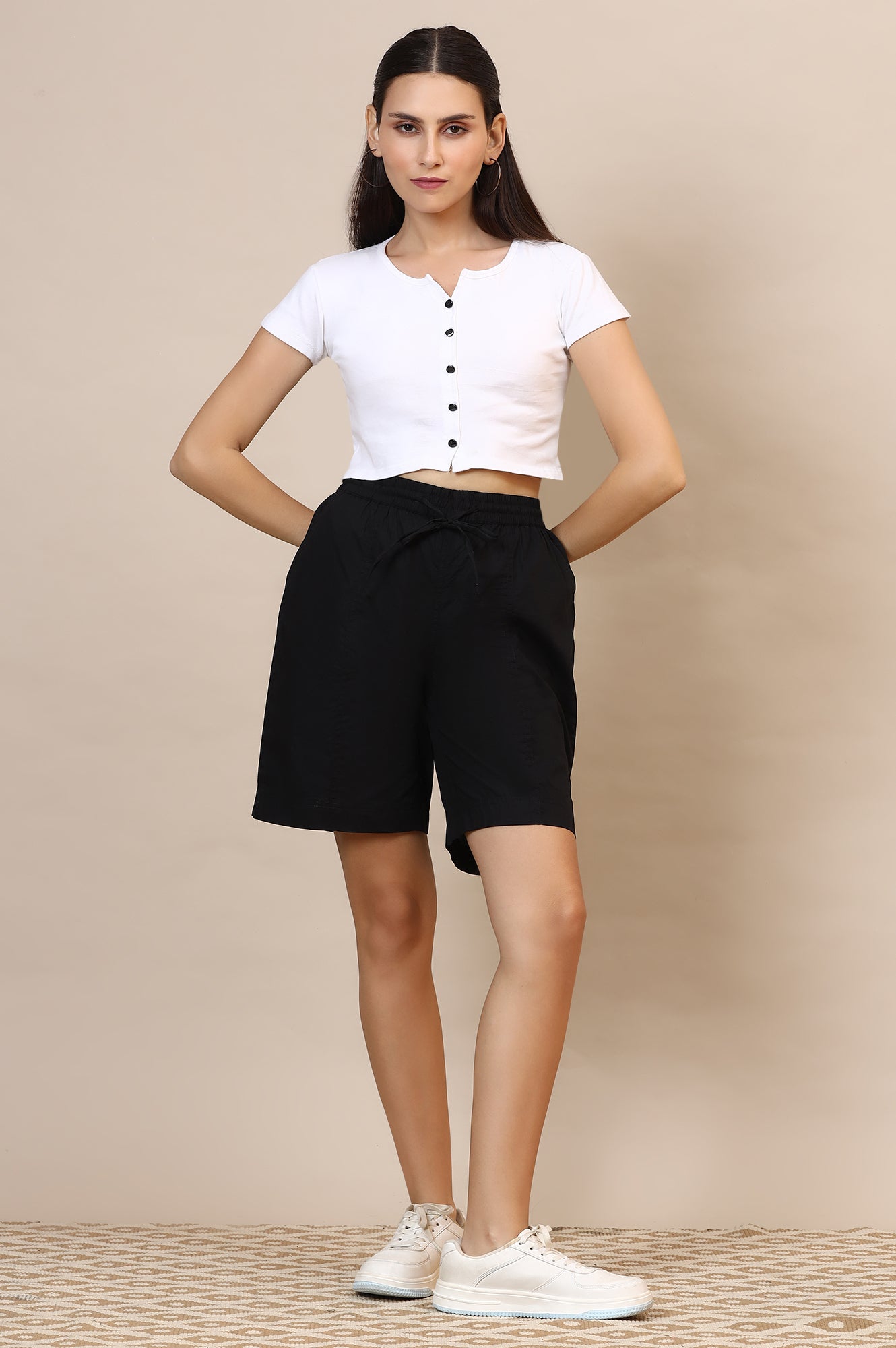 Elleven Women&