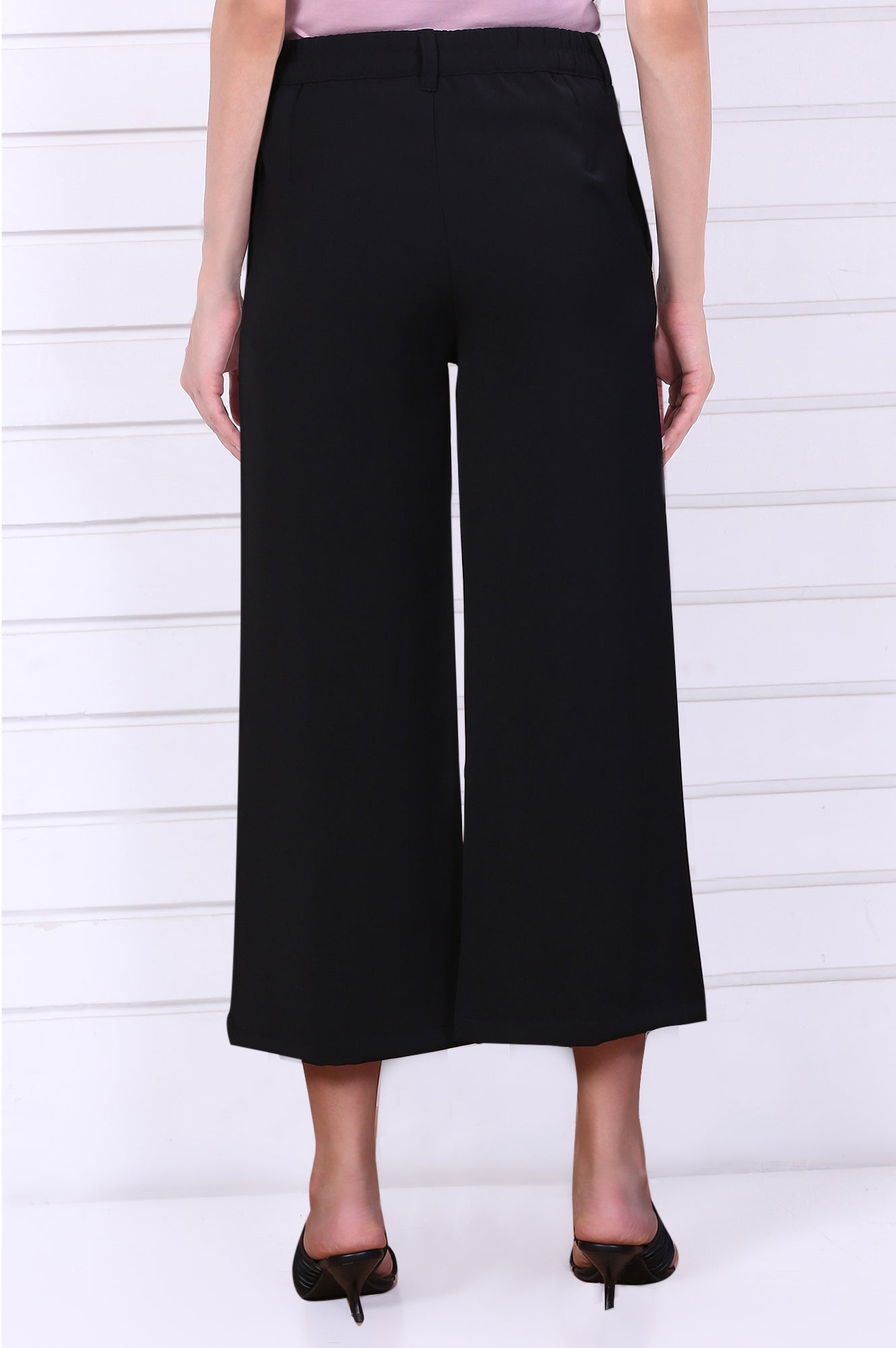 Elleven Women&
