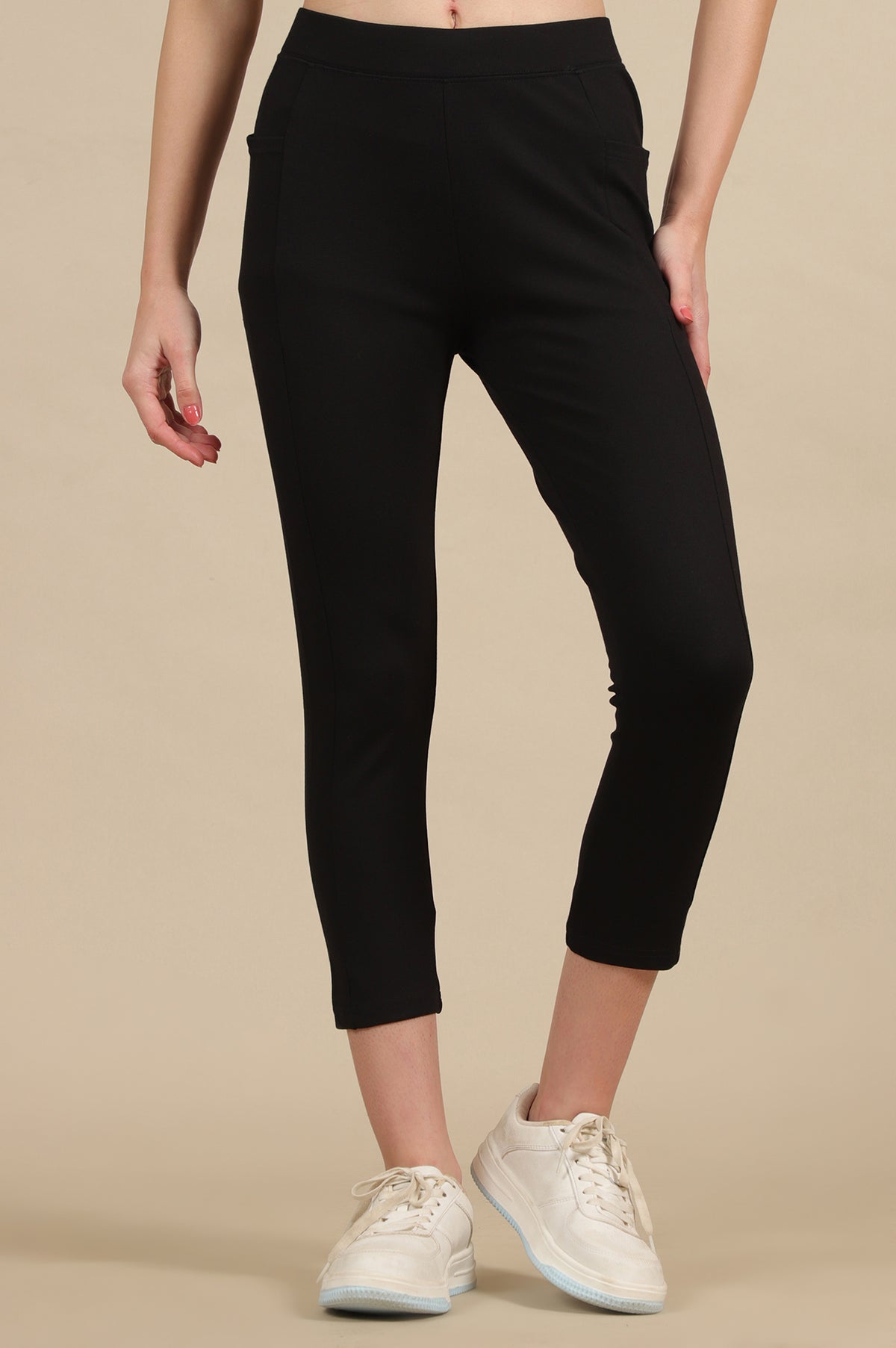 Elleven Women's Black Solid Skinny Fit Yoga Tights With Elasticated Waist - XS