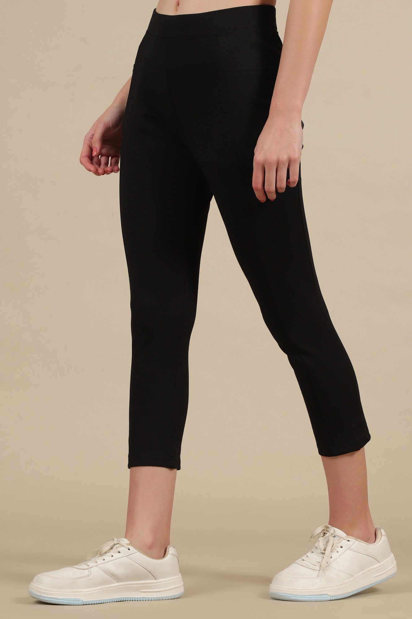 Elleven Women&