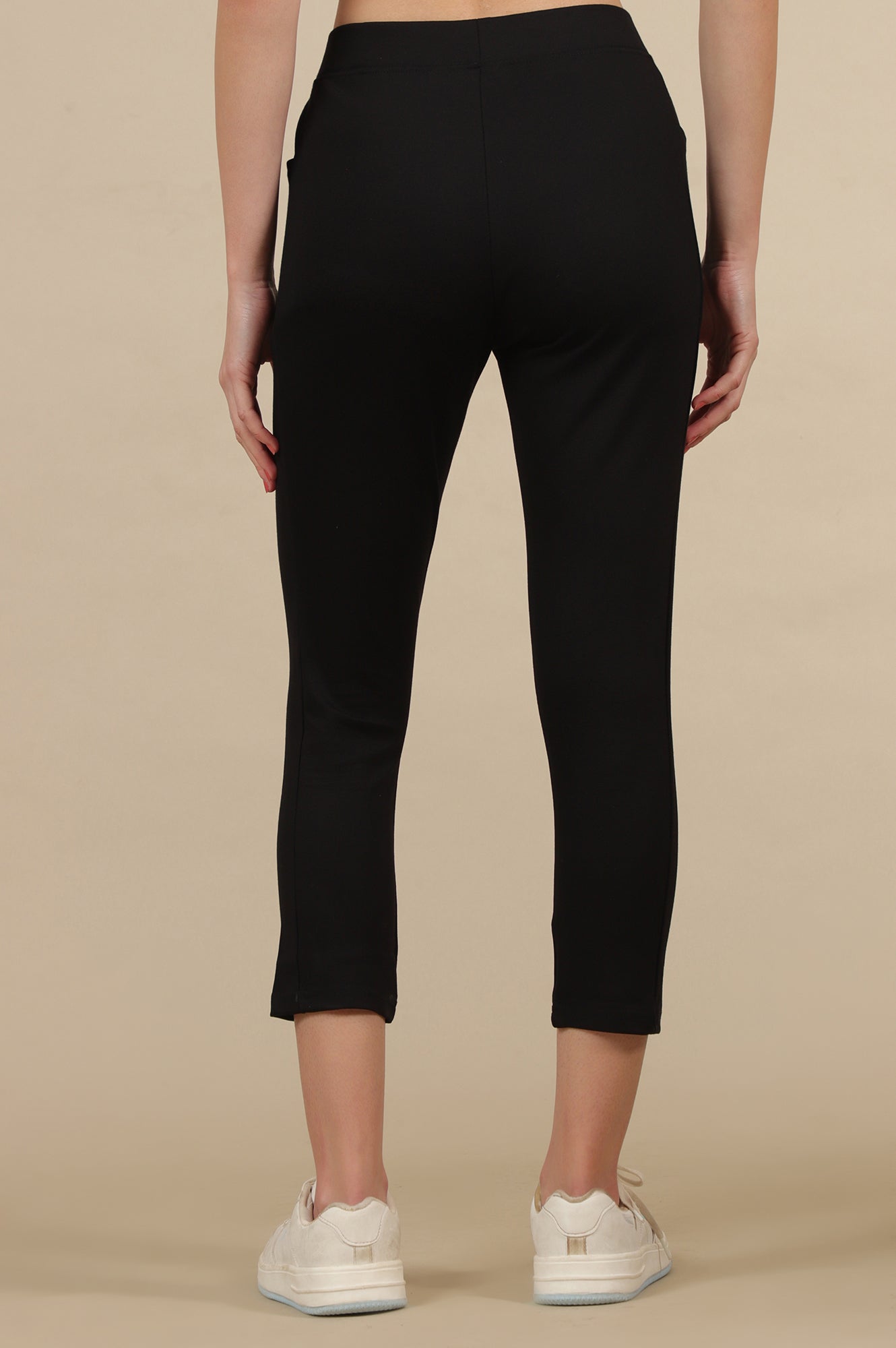 Elleven Women&