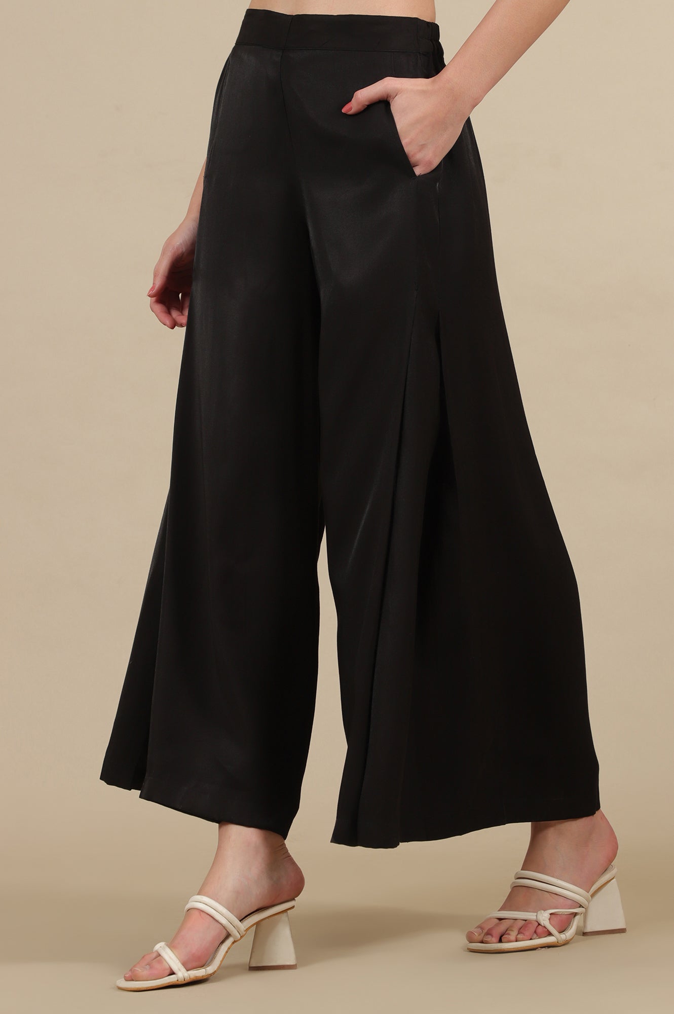 Black Solid Flared Rayon Palazzo With Pleated Detail