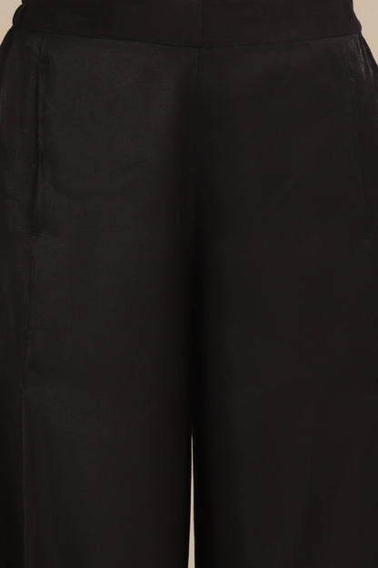 Black Solid Flared Rayon Palazzo With Pleated Detail