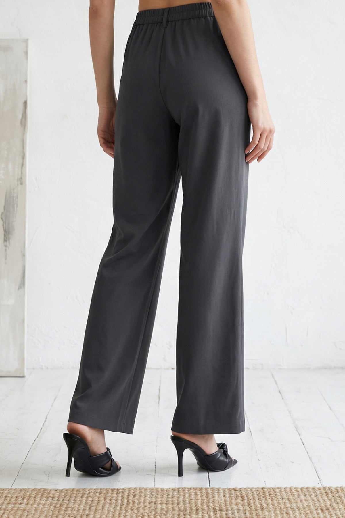 Elleven Women&
