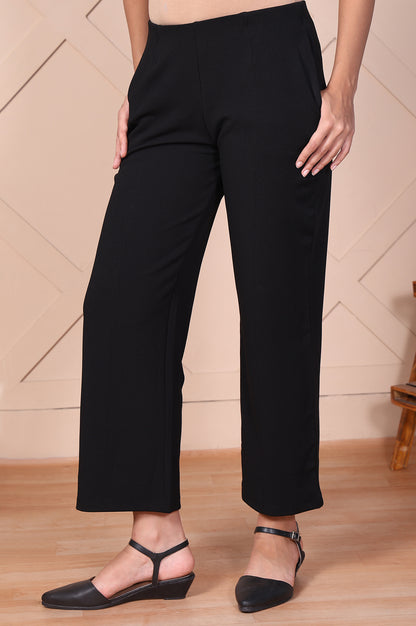 Black Solid Wide-Leg Trouser