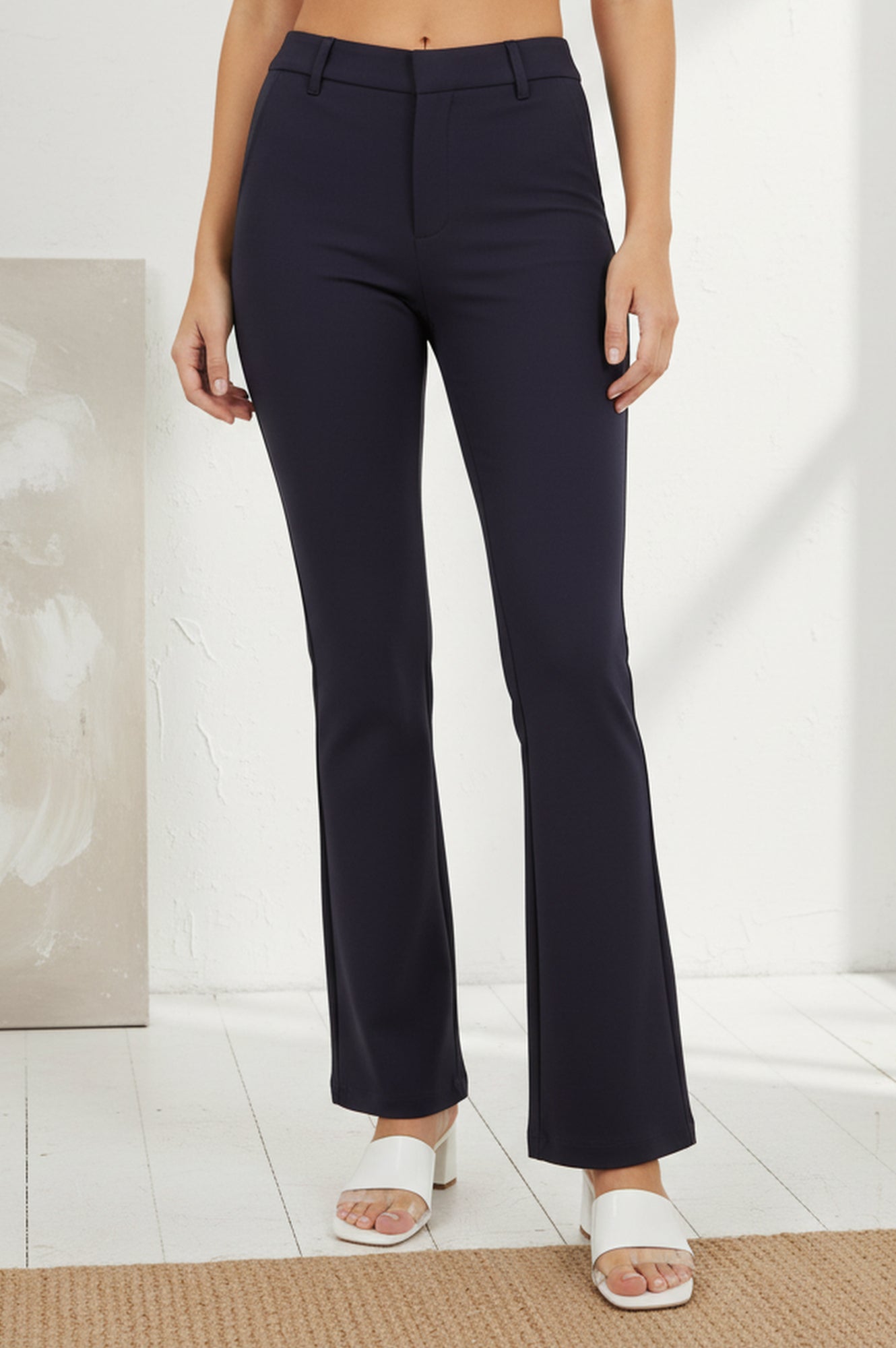 Elleven Women&