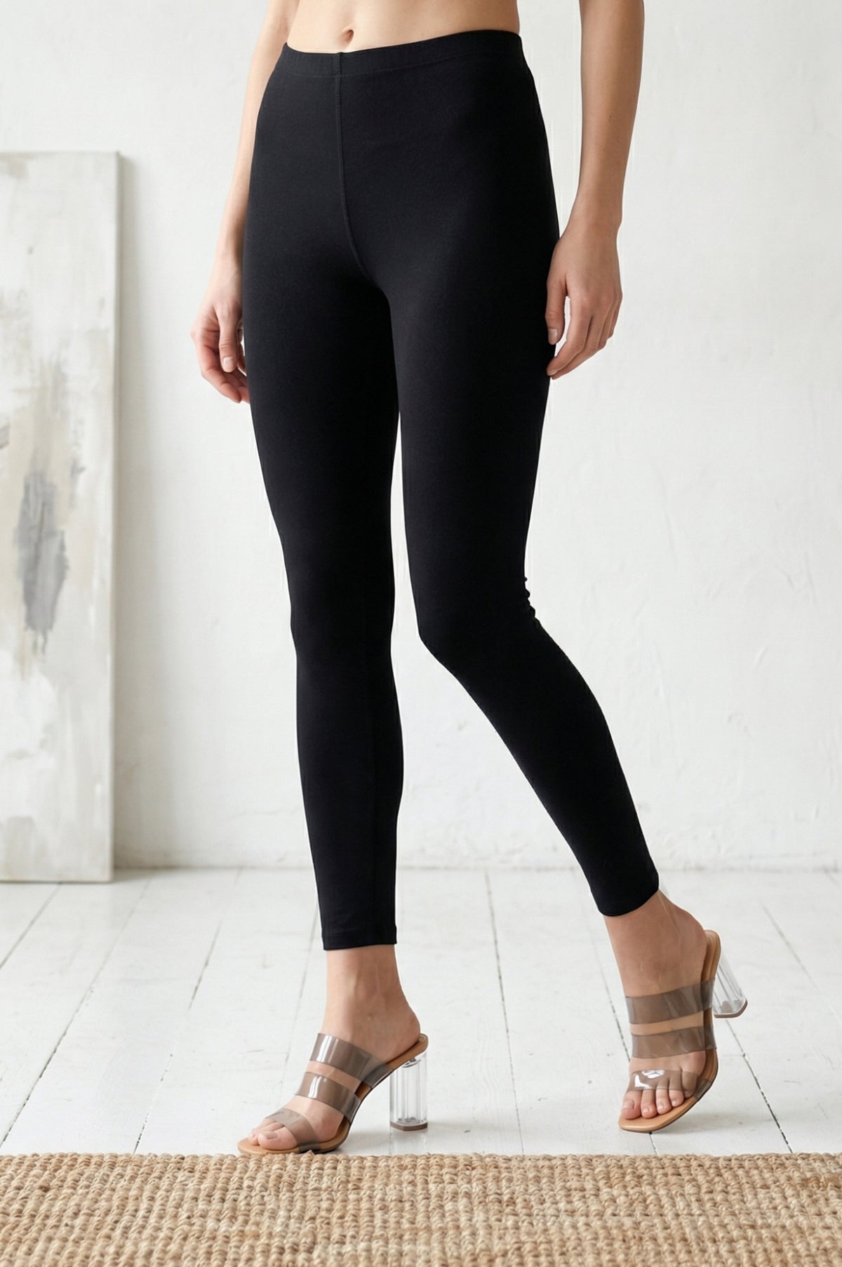 Elleven Women's Black Solid Cotton Lyrca Skinny Fit Ankle Length Leggings - FS