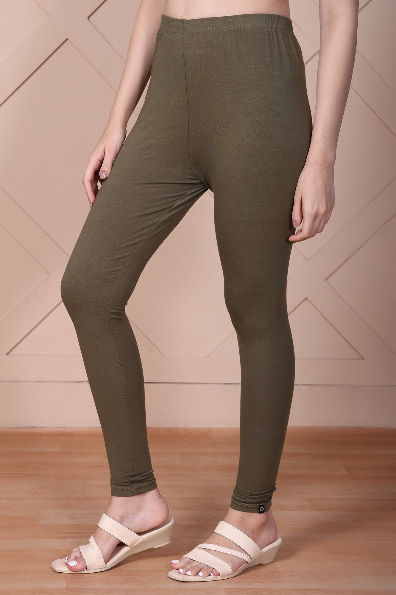 Elleven Women&