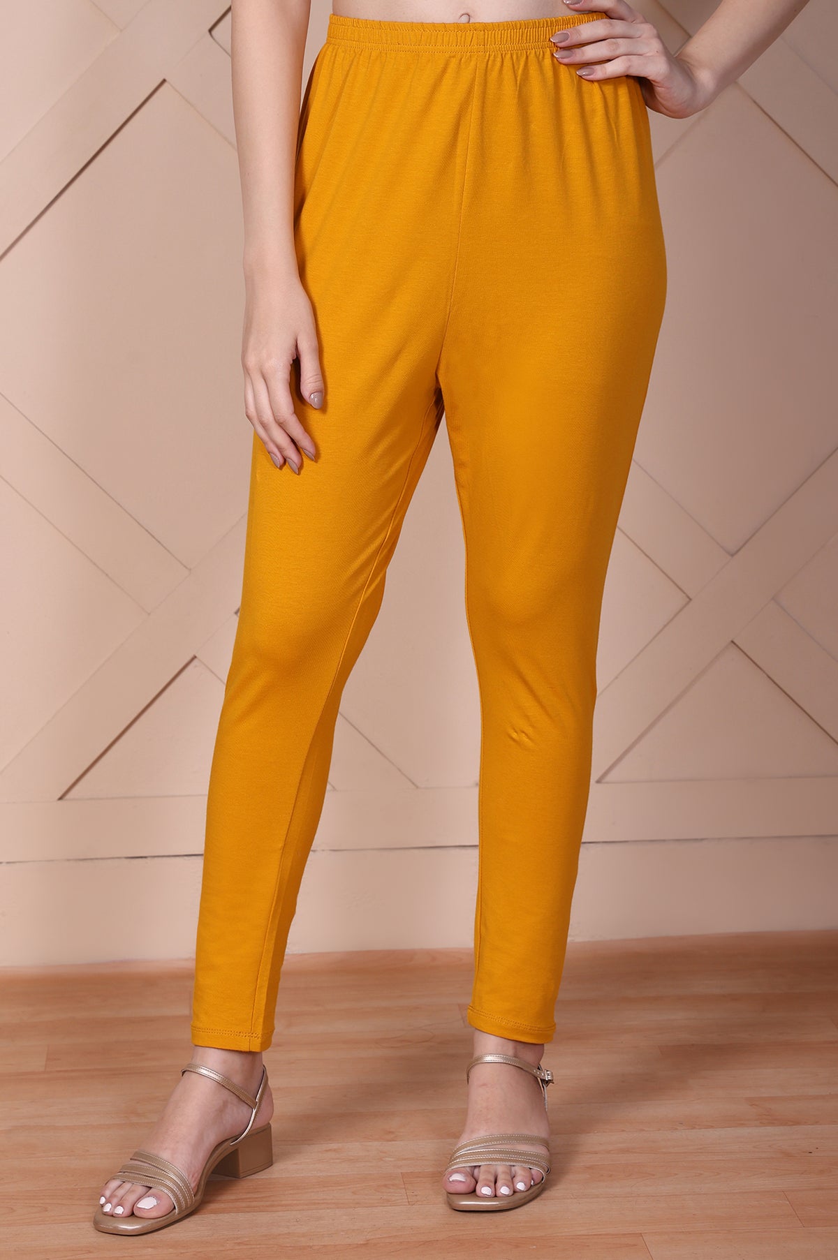 Elleven Women's Mustard Solid High-Waisted Cotton Tights - FS