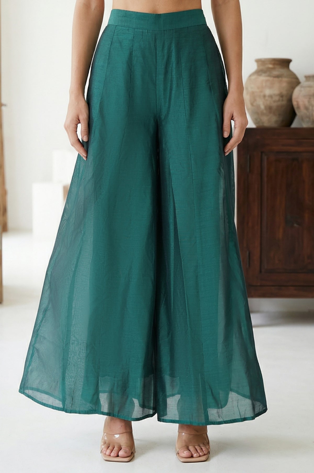 Elleven Women's Green Solid Chanderi Wide Leg Flared Ankle Length Culottes - XS