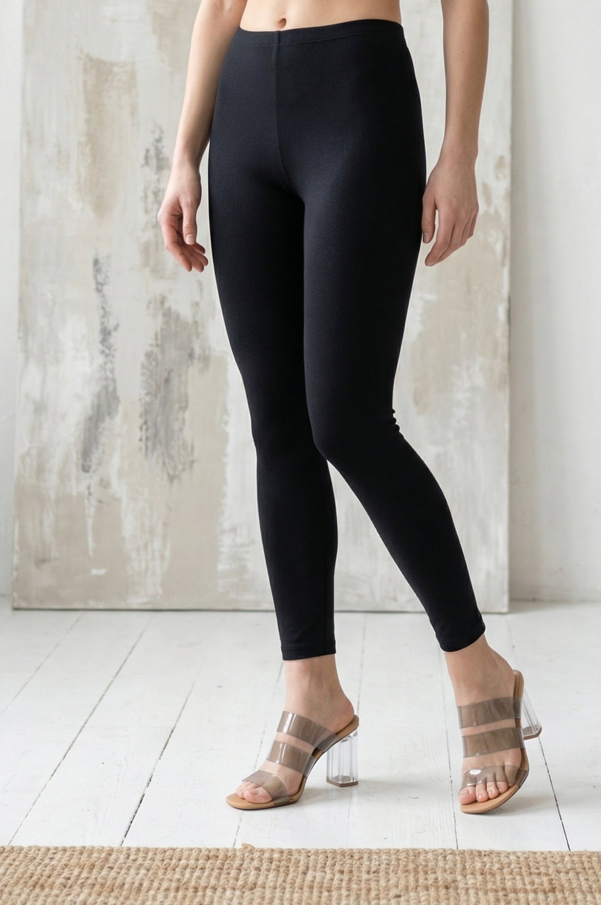 Elleven Women&