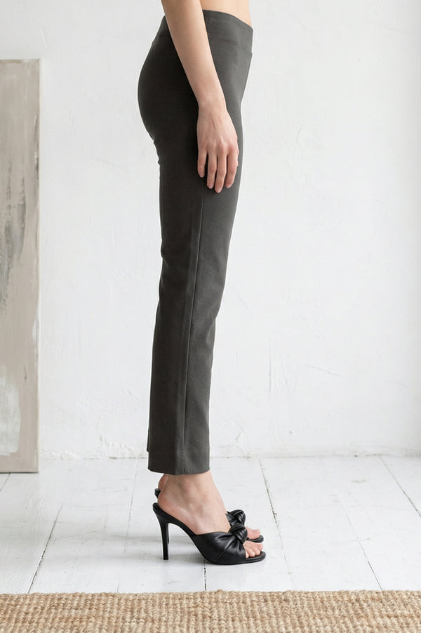 Elleven Women's Olive Solid Cotton Blend Slim Fit Flared Pants