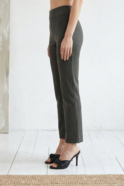 Elleven Women&