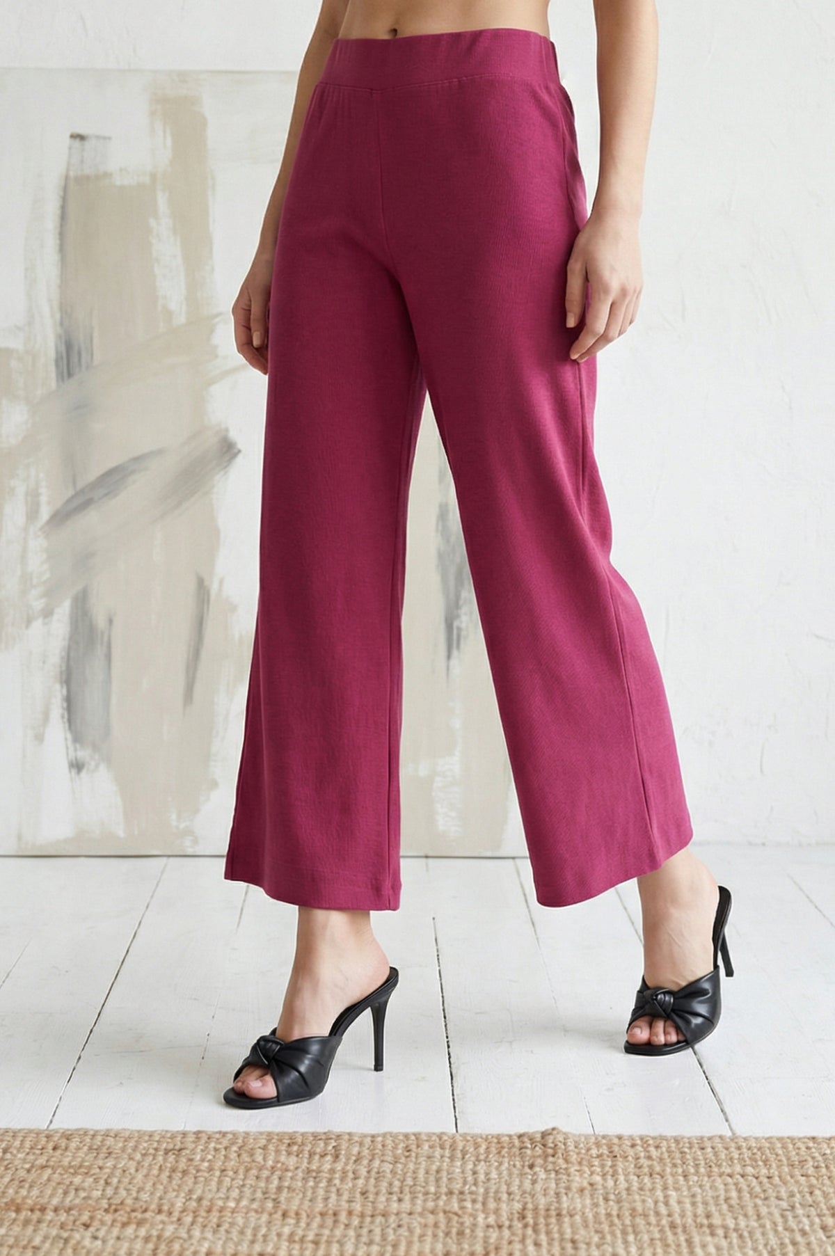 Elleven Women's Magenta Solid Cotton Blend Ankle Length Flared Pants - XS