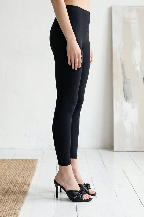 Elleven Women's Black Textured Cotton Blend Skinny Fit Ankle Length Leggings