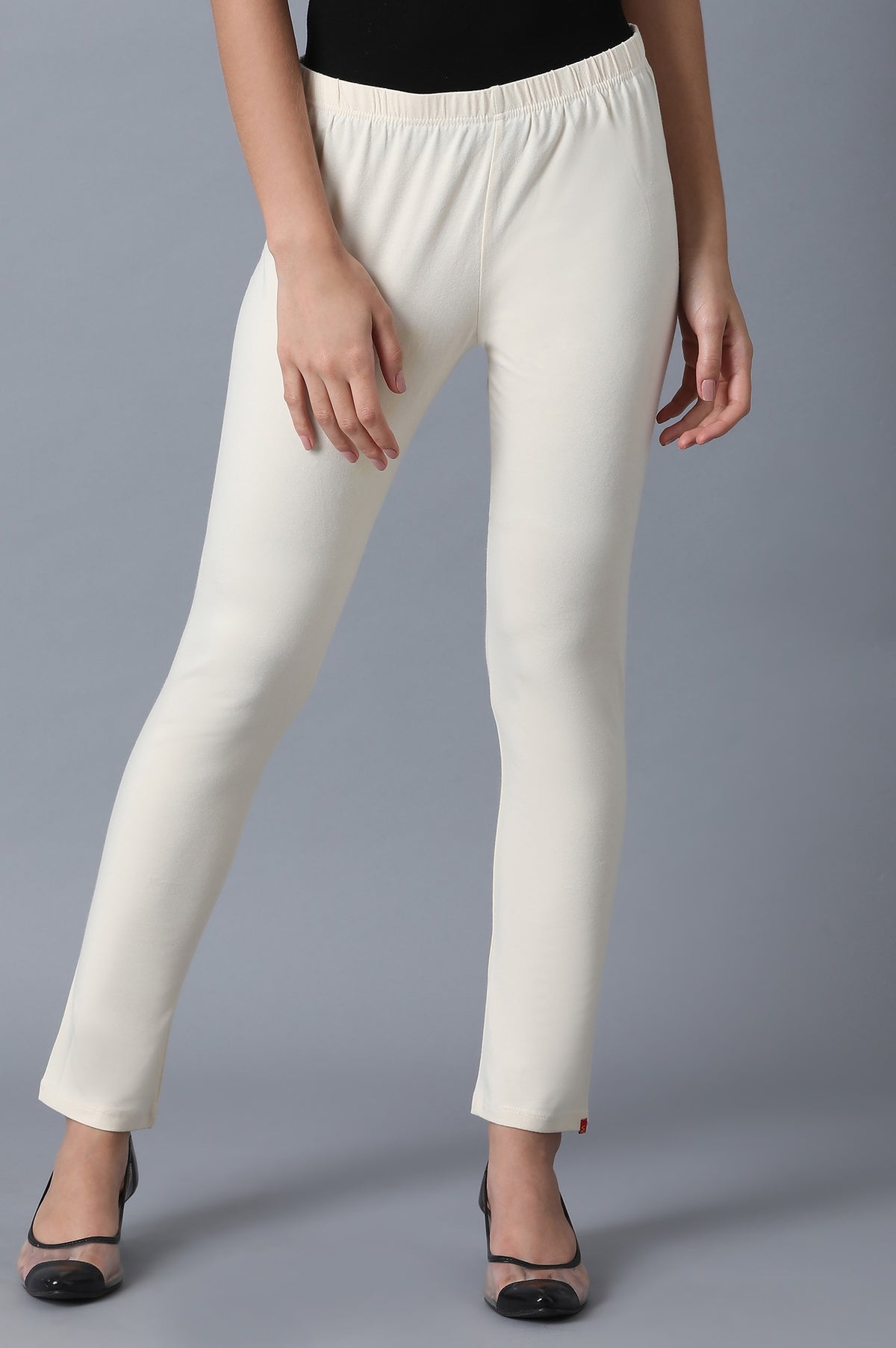 Cream Leggings - S