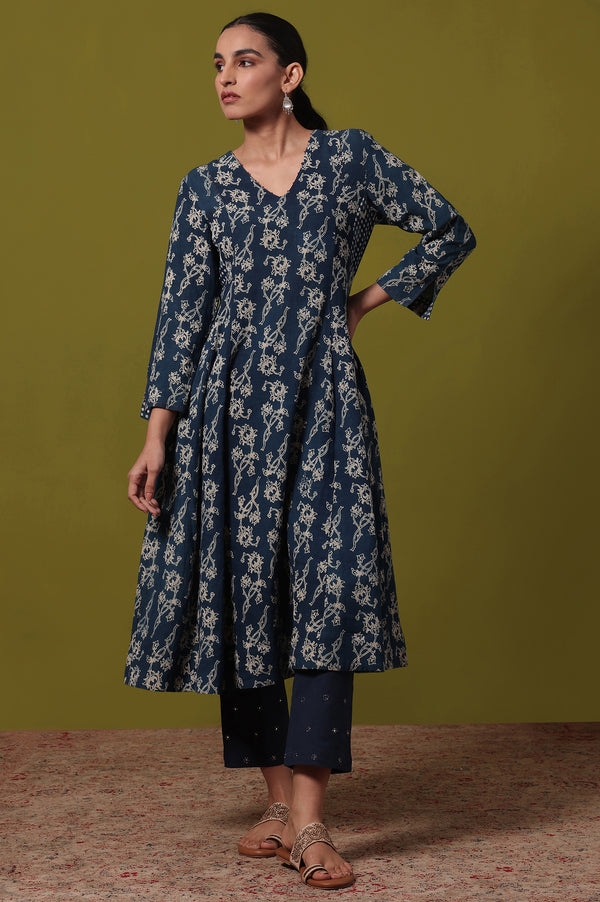 Floral Printed  Flared Cotton Blend Kurta