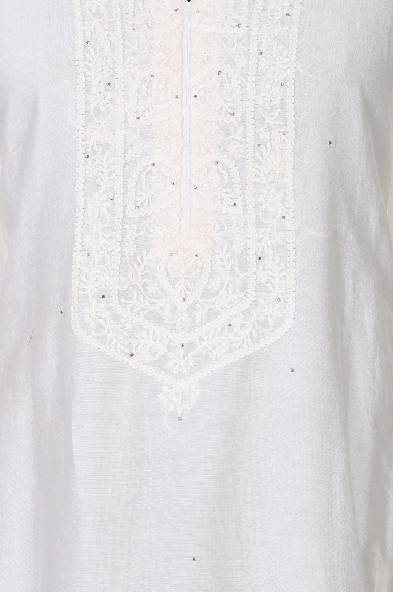 White Thread Embroidered Cotton Blend Straight Kurta
