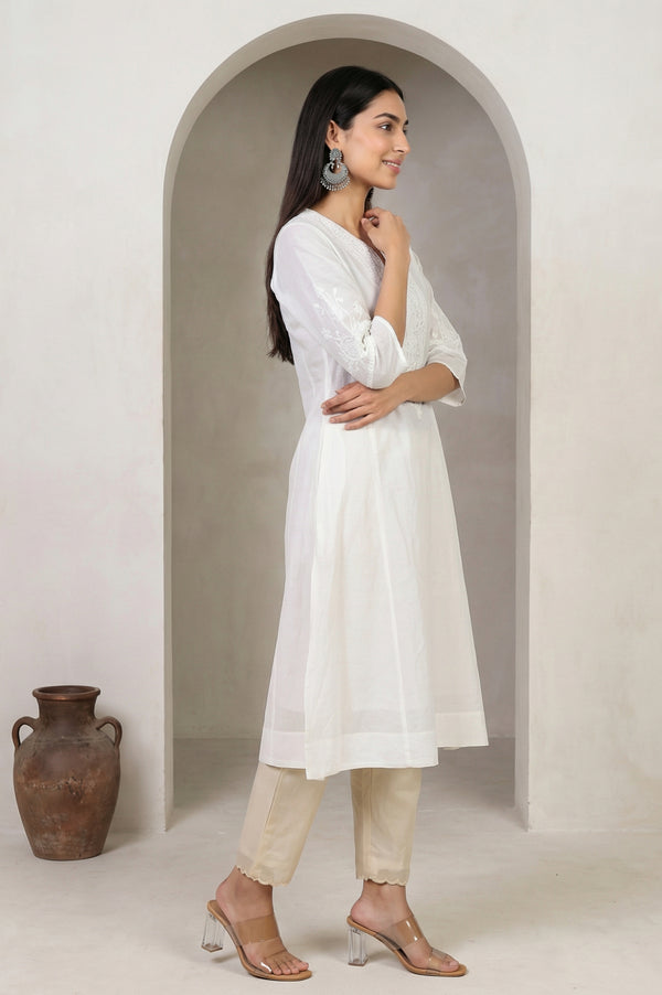 White Thread Embroidered Cotton Blend Straight Kurta