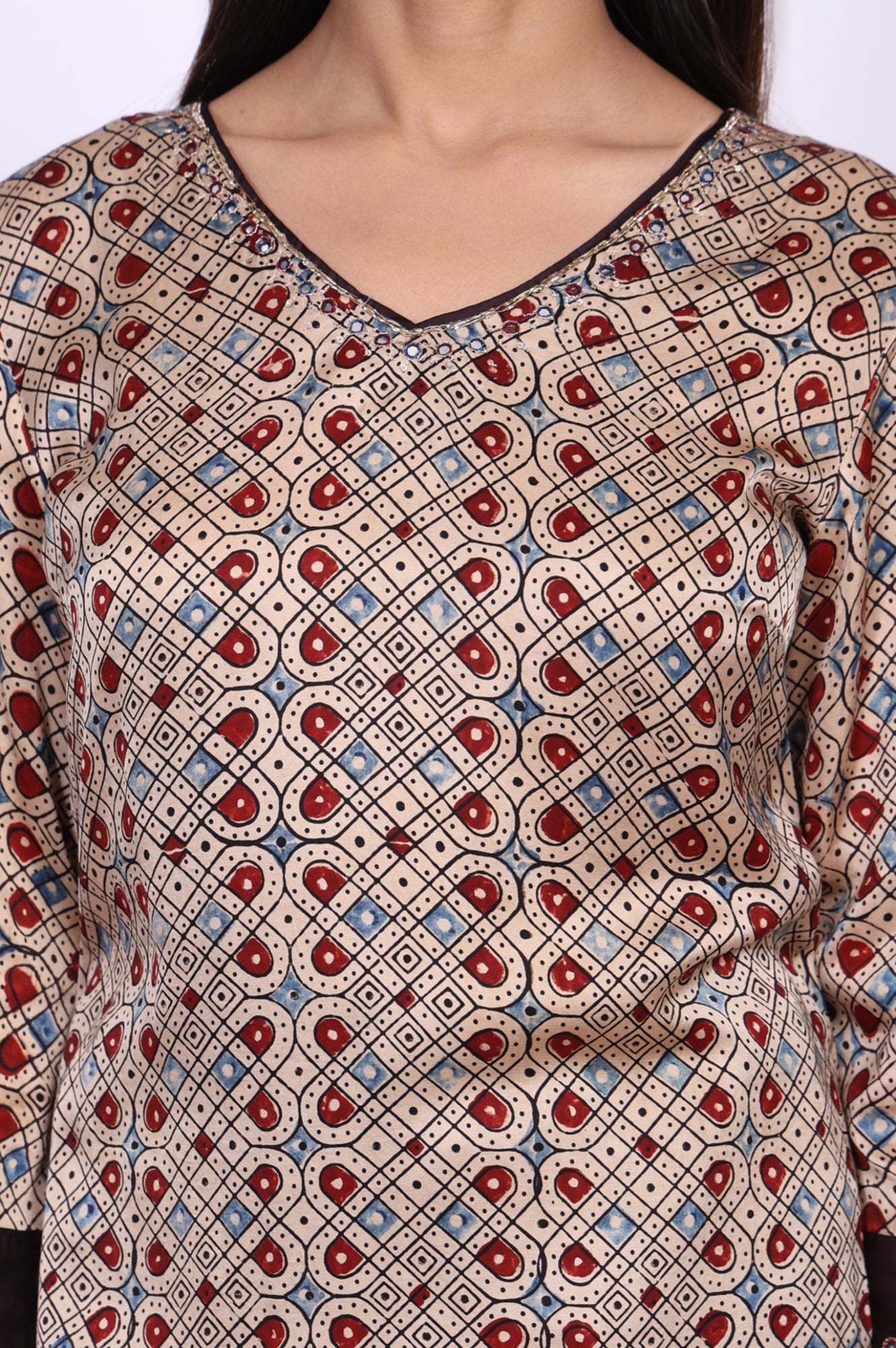 Beige Geometric Printed Sequins Satin Straight Kurta