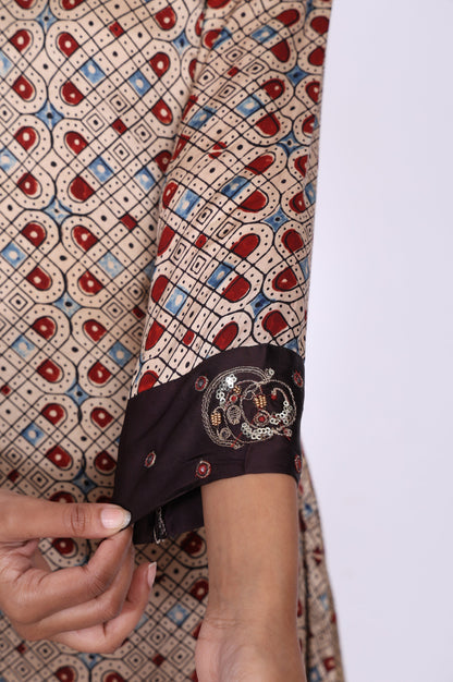 Beige Geometric Printed Sequins Satin Straight Kurta