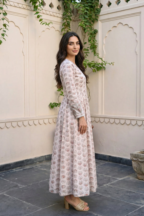 Cream Ethnic Motifs Sequins Cotton Silk Blend Anarkali Kurta