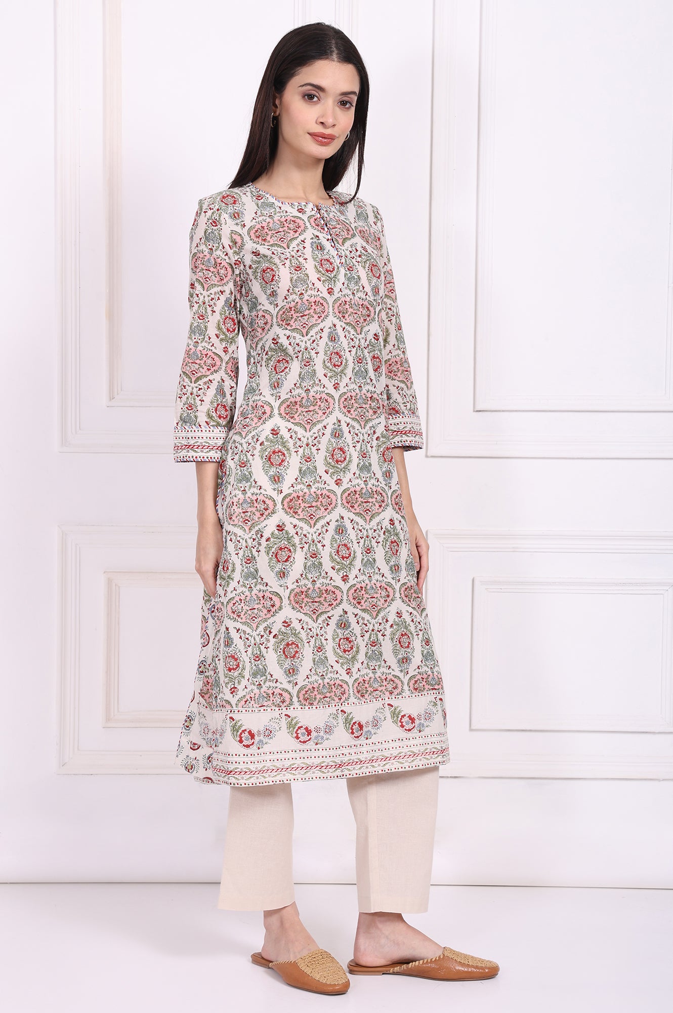 Off-White Floral Printed Pure Cotton Straight Kurta