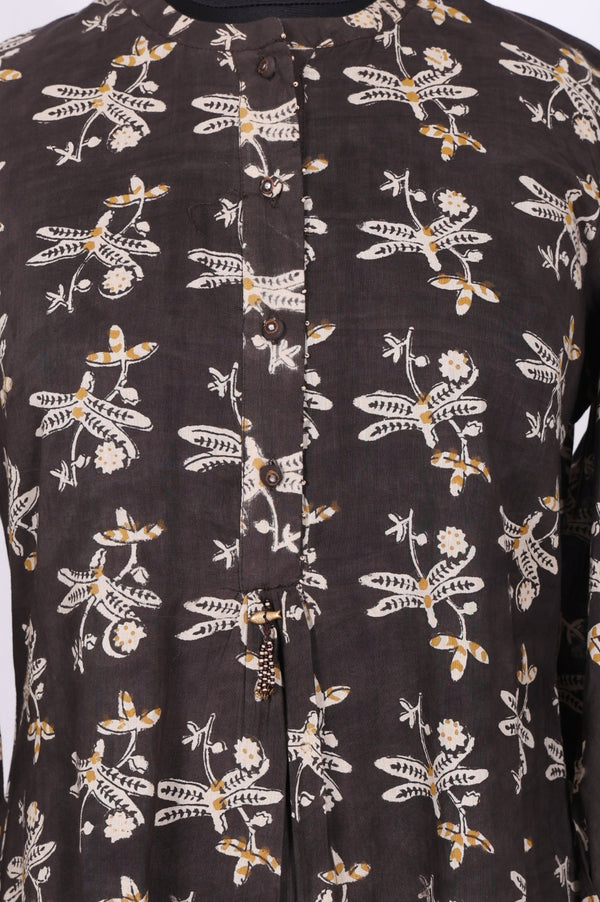 Charcoal Botanical Printed Pure Cotton Pleated Kurta