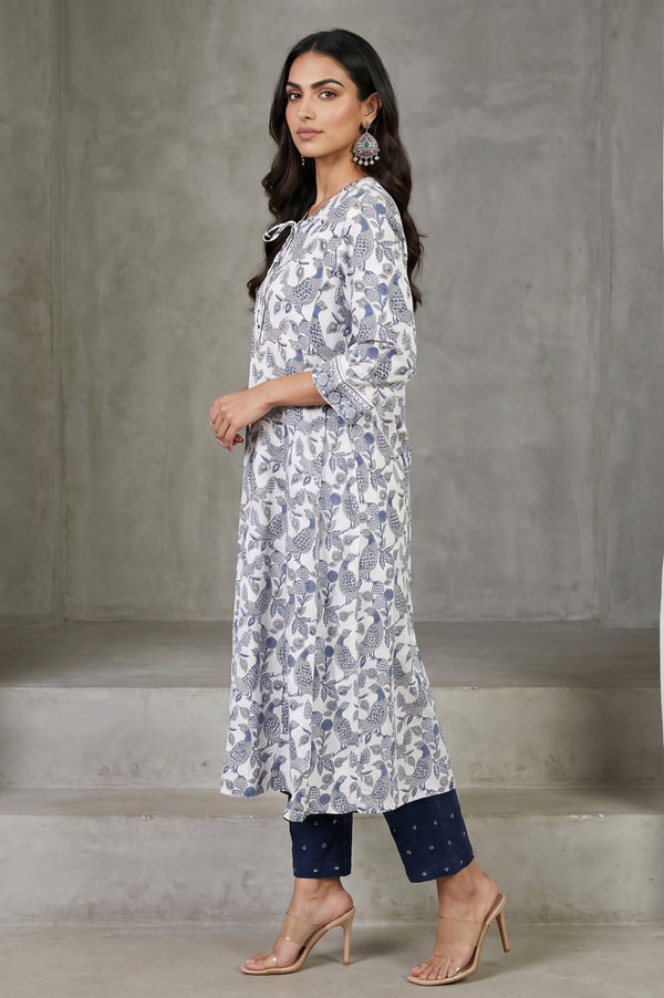 Folksong Women’s Off White Ethnic Motifs Cotton Blend A-line Kurta