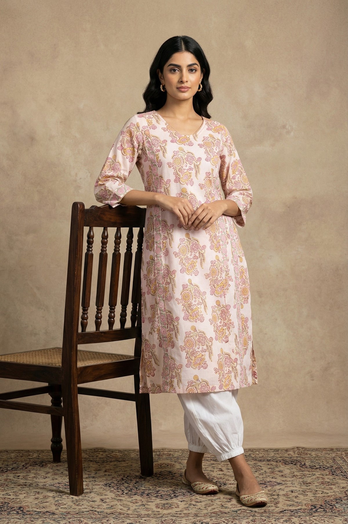 White Floral Printed Pure Cotton Straight Kurta - XS