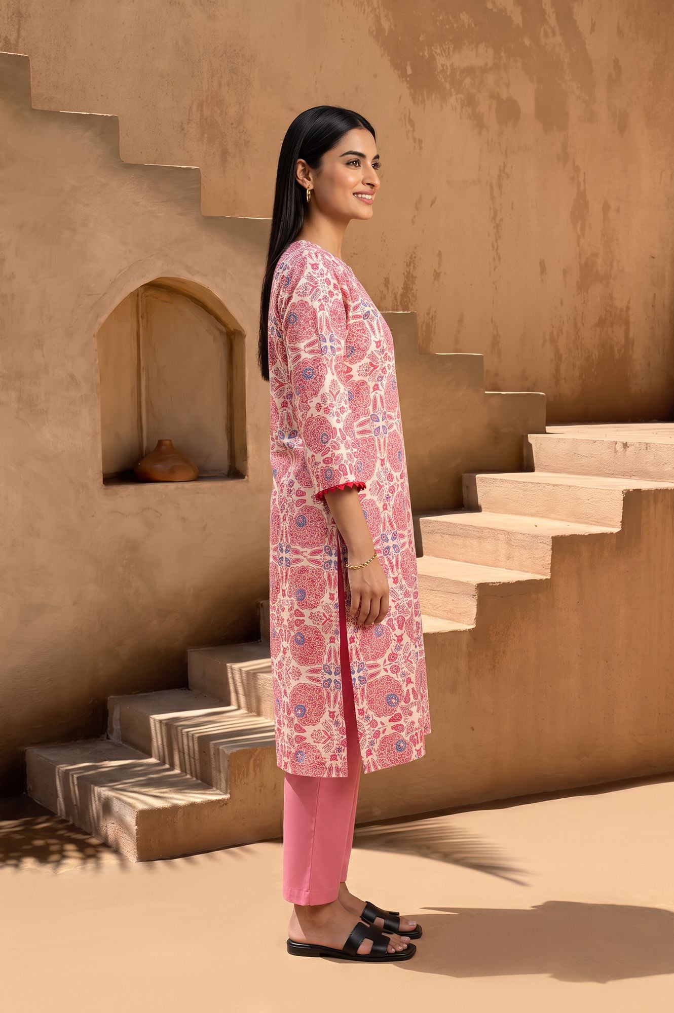 Pink Floral Printed Pure Cotton Straight Kurta