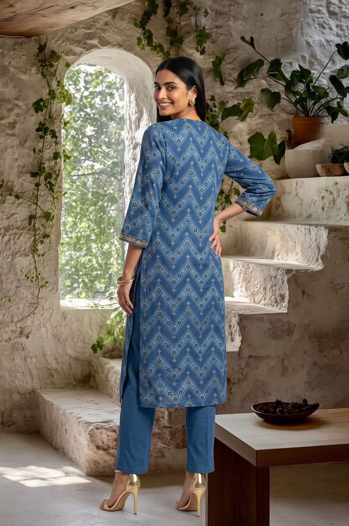 Blue Chevron Printed Modal Satin Straight Kurta