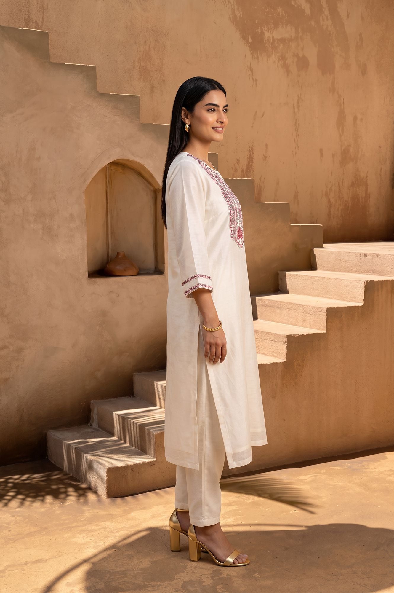 Off White Embroidered Cotton Silk Straight Kurta