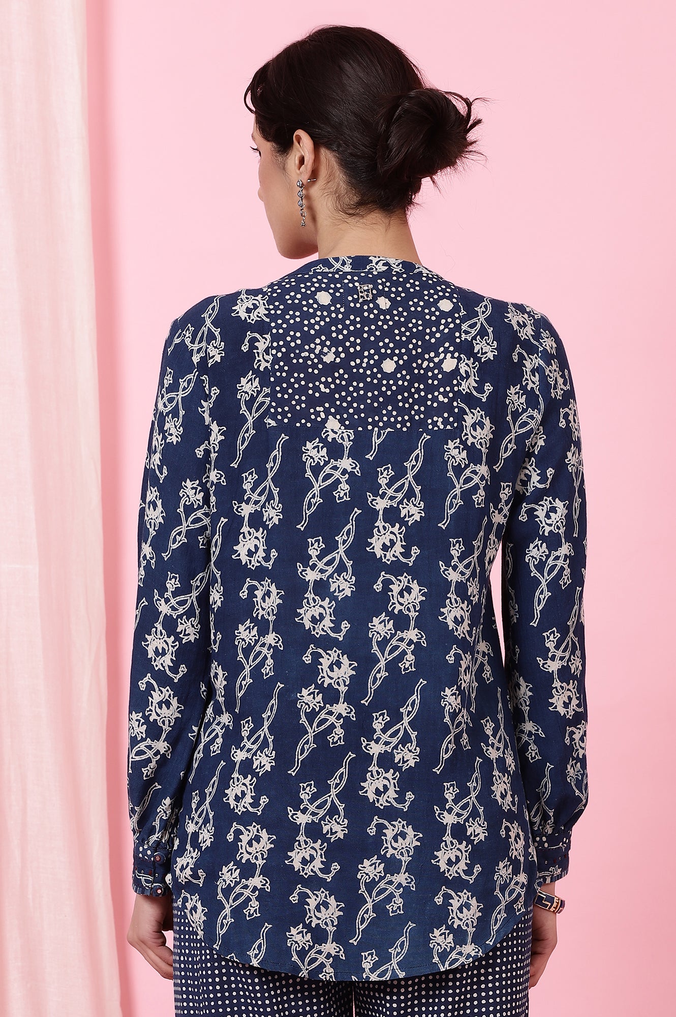 Indigo Dabu Printed Shirt In Cotton Slub