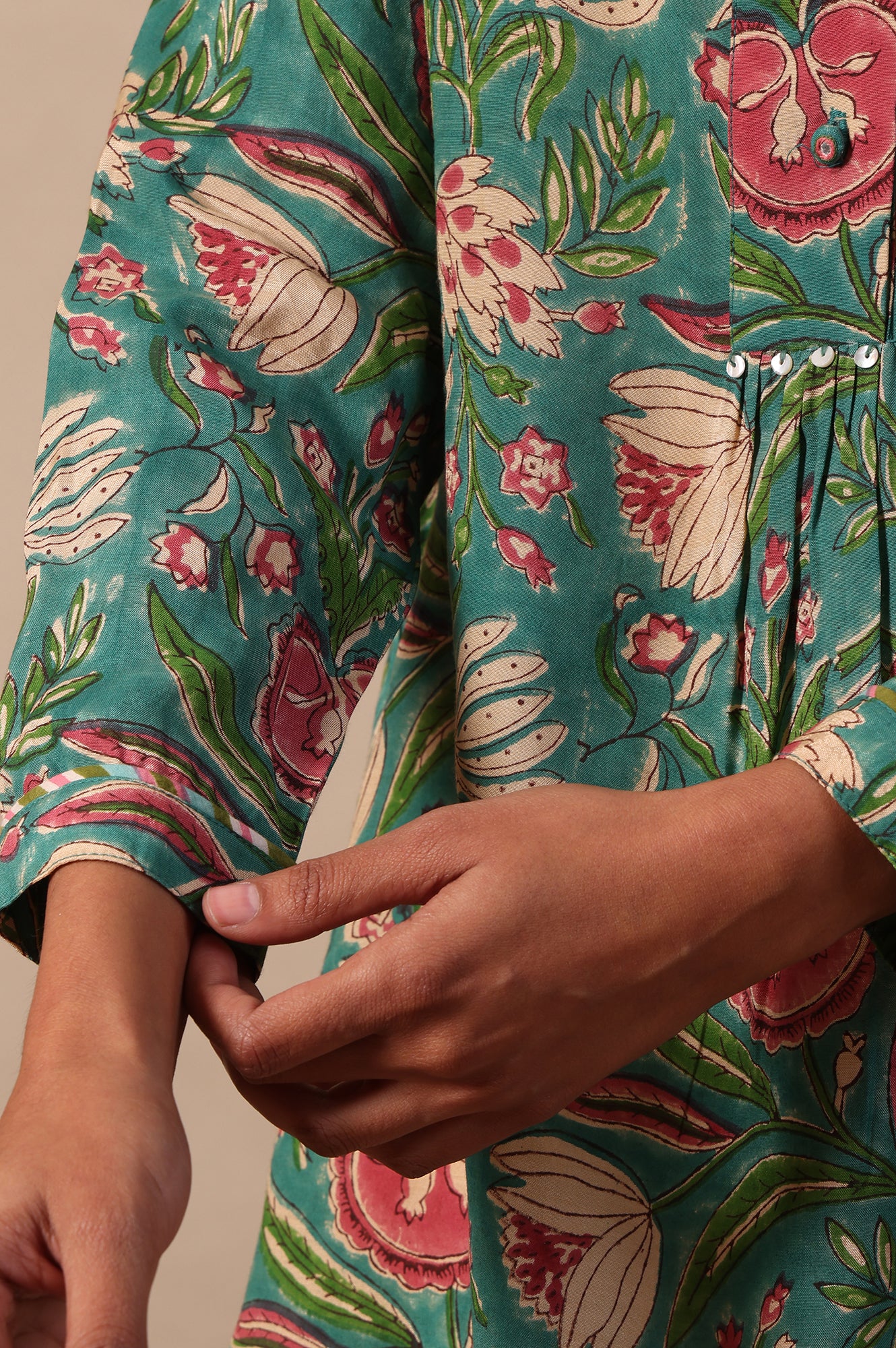 Green Floral Printed Straight Top