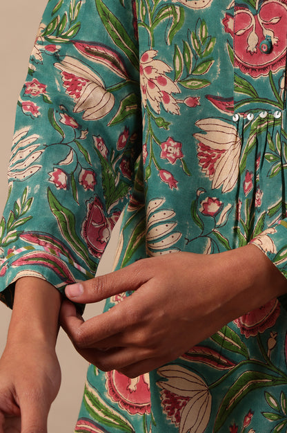 Green Floral Printed Straight Top