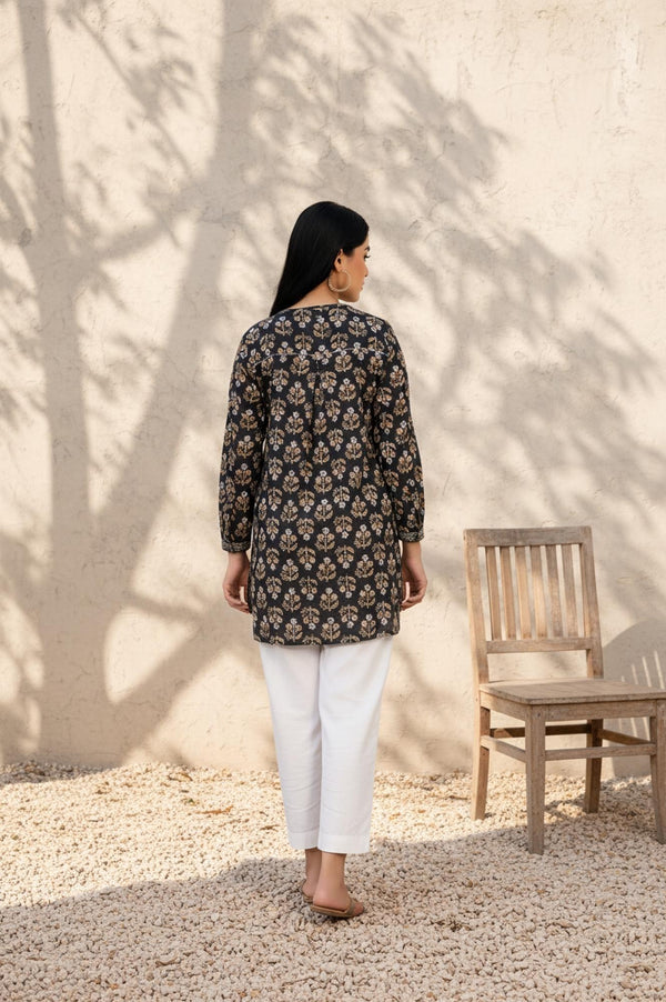 Black Floral Print Straight Cotton Top